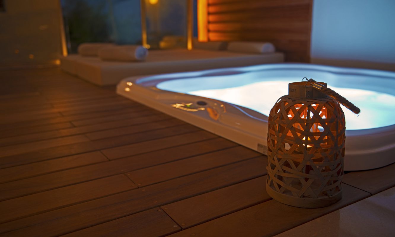 Bungalow Sea View Outdoor Jacuzzi