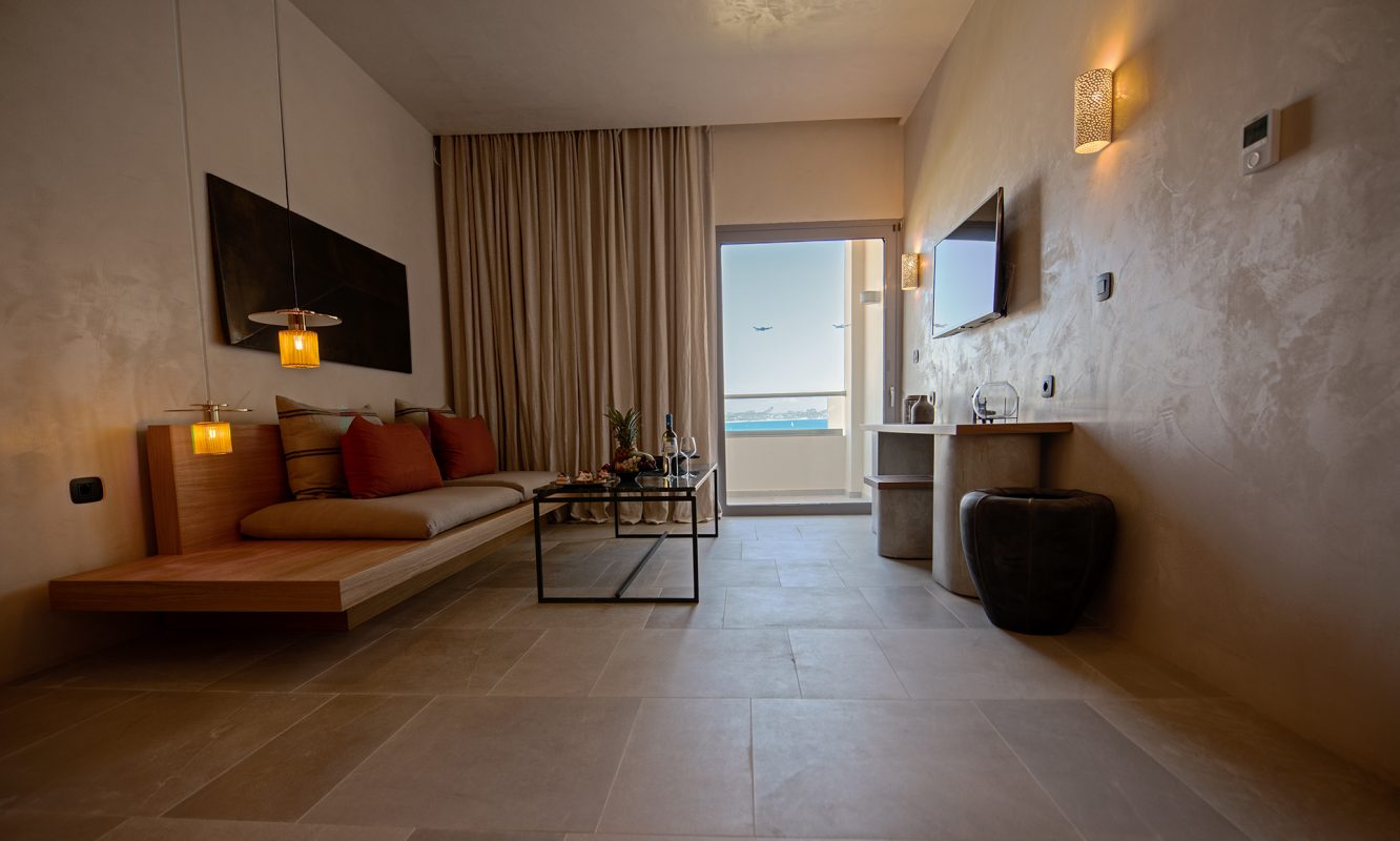DSC_146970 SUITE 47M2